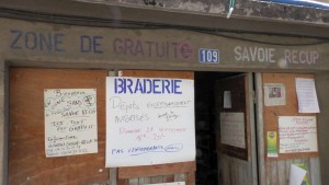 109 rue des ecoles savoie recup zone gratuité braderie
